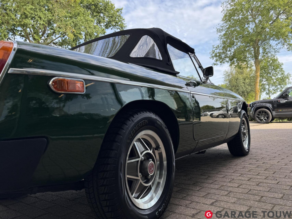 MG B