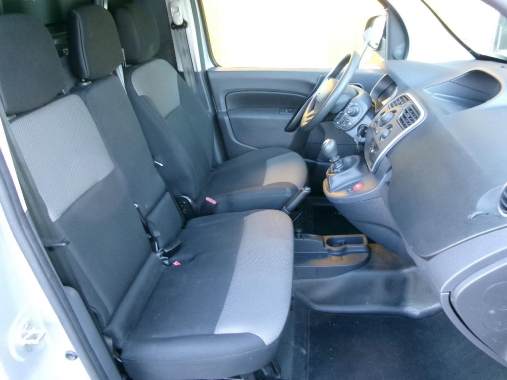 Nissan Nv250