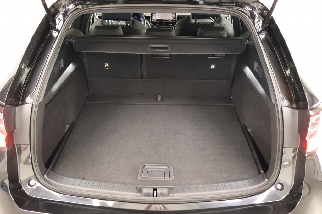 Toyota Corolla Touring Sports