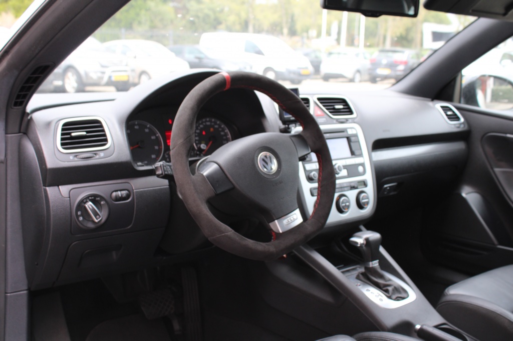 Volkswagen Eos