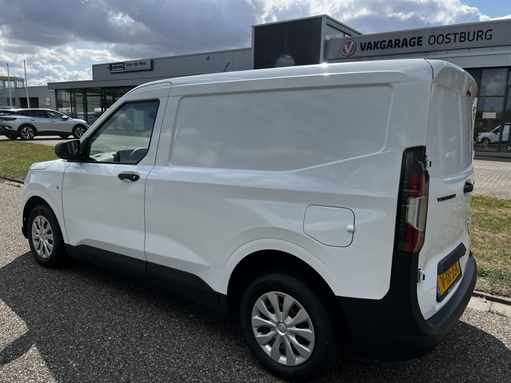 Ford Transit Courier