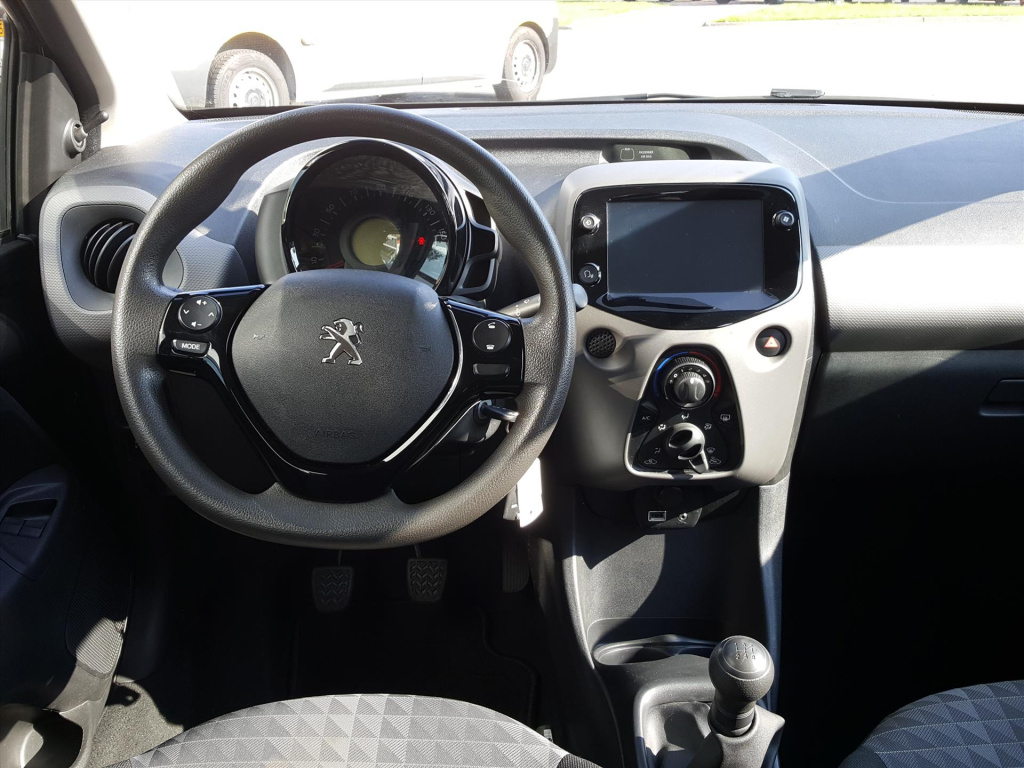 Peugeot 108