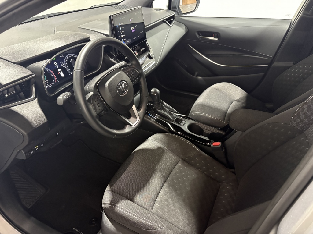 Toyota Corolla Touring Sports