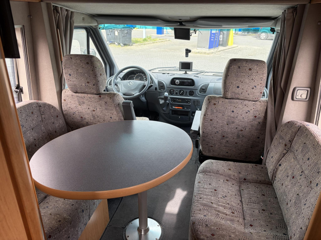 Mercedes-Benz Onbekend