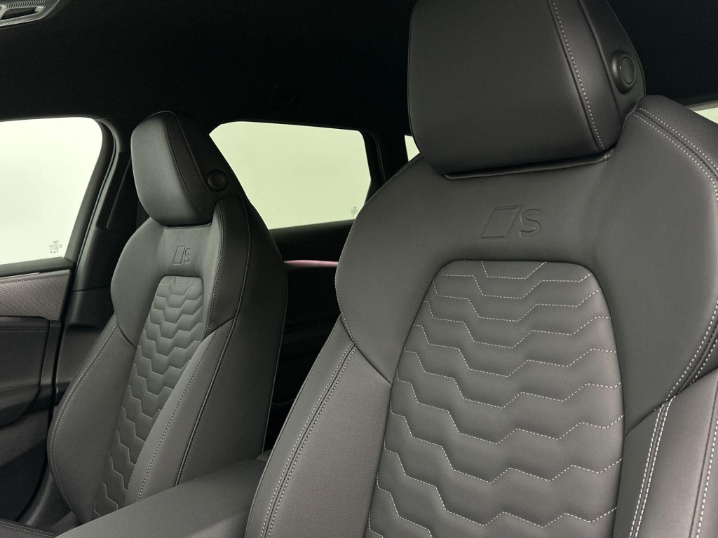 Audi A6 Avant E-tron