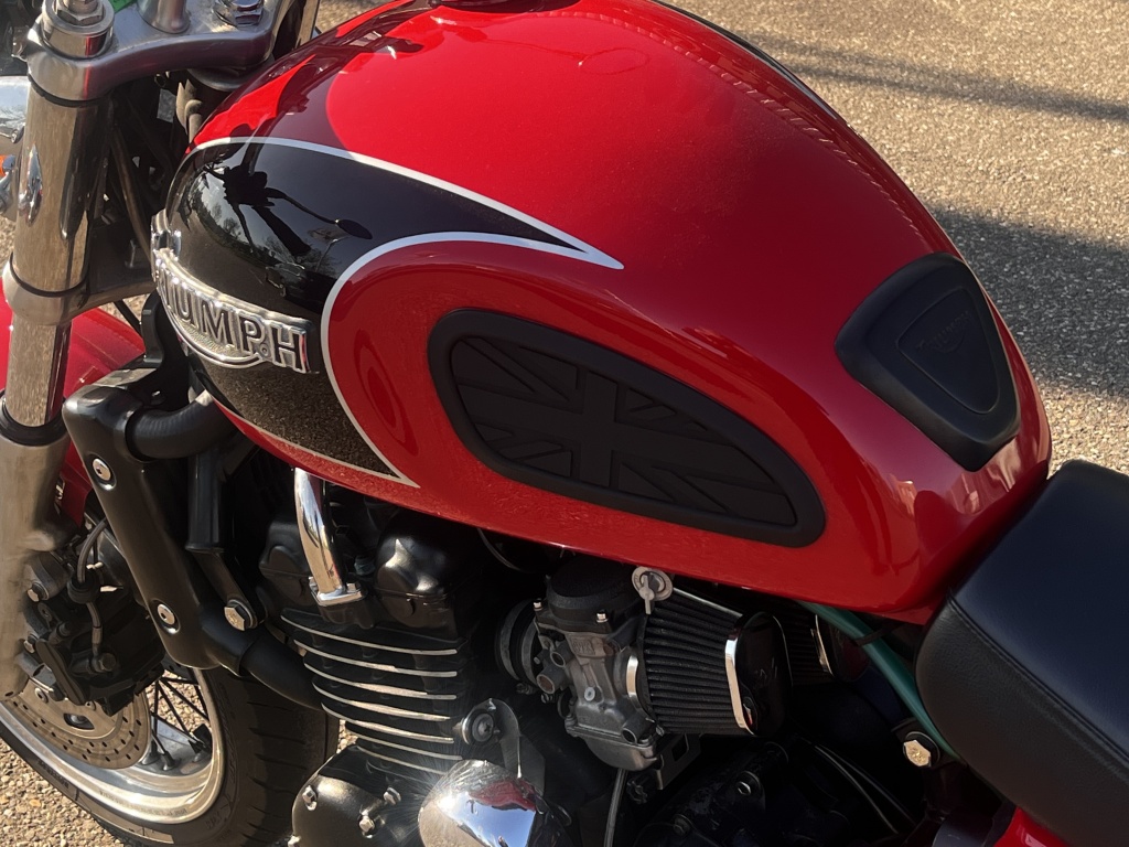 Triumph Thunderbird