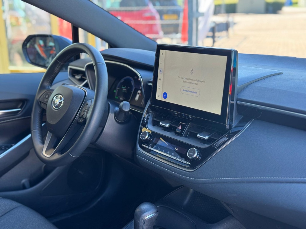 Toyota Corolla Touring Sports