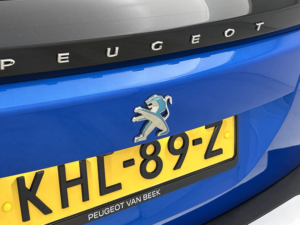 Peugeot E-2008