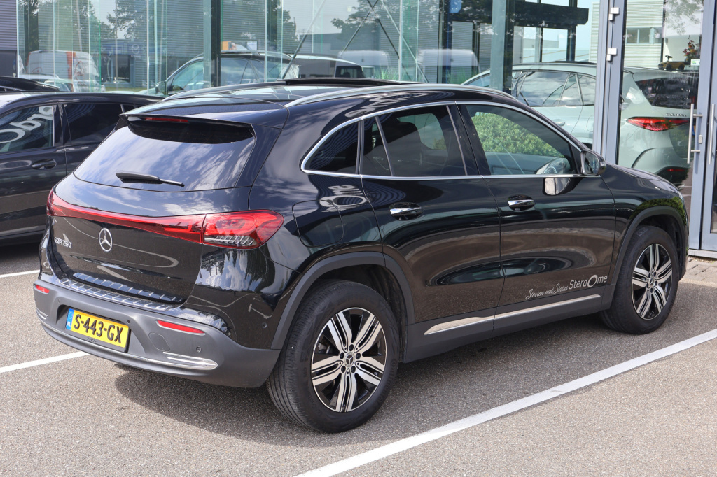 Mercedes-Benz Eqa