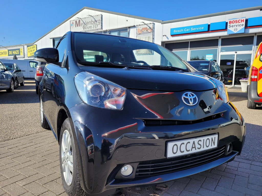Toyota Iq