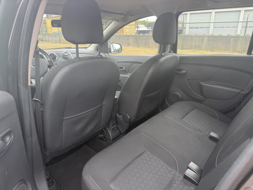 Dacia Logan
