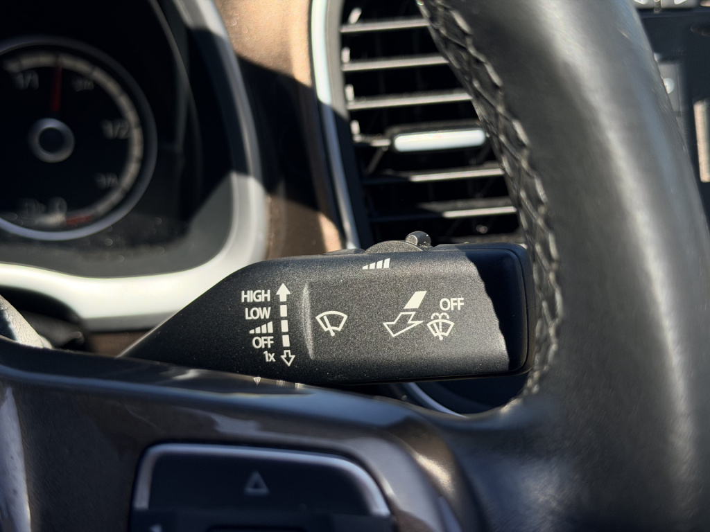 Volkswagen New Beetle