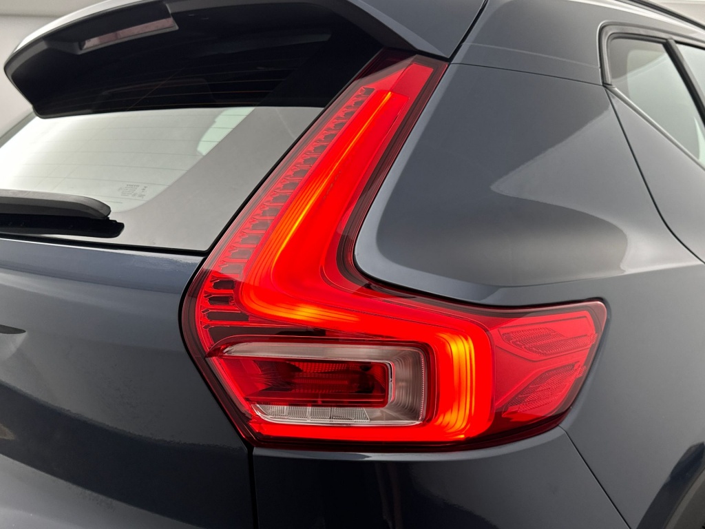 Volvo Ex40