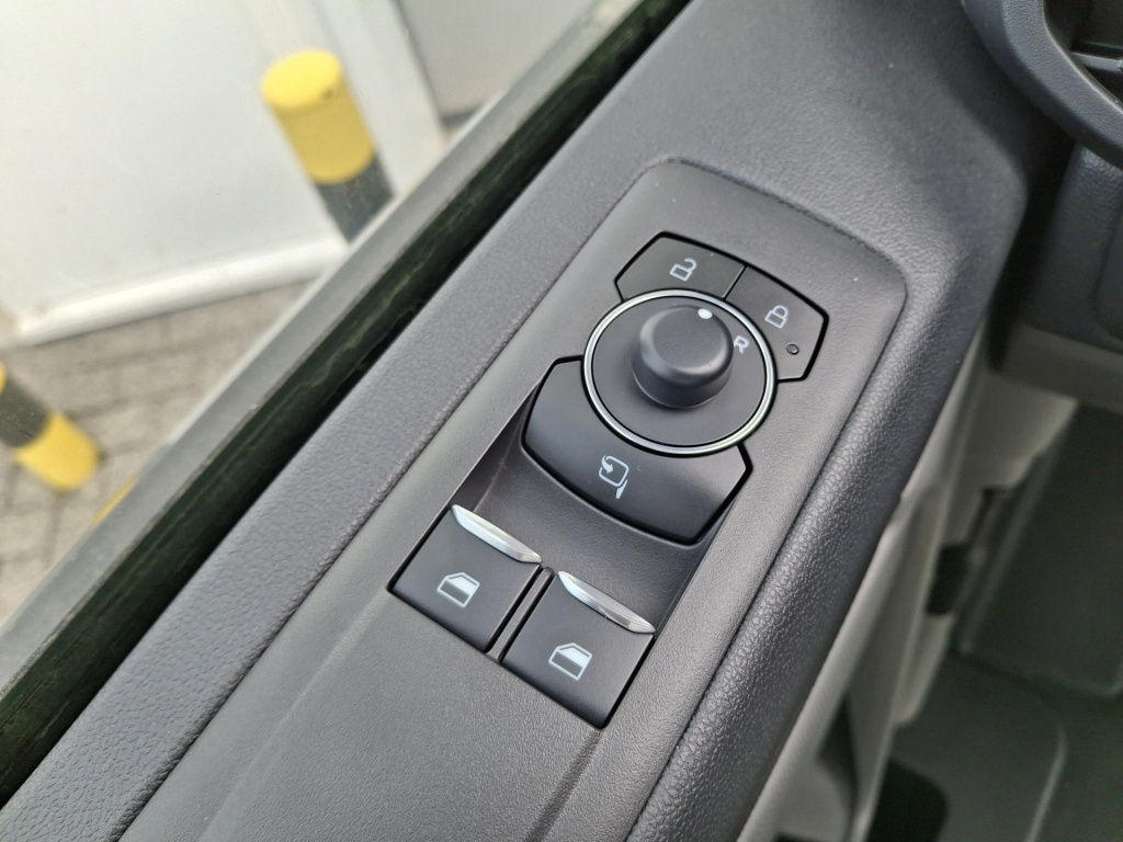 Ford E-transit