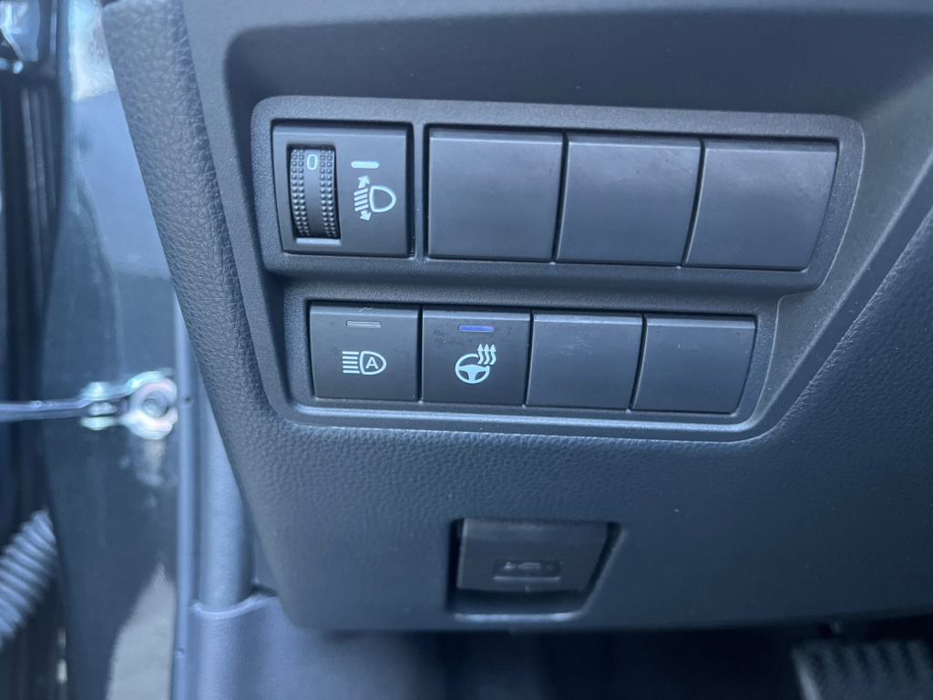 Mazda 2 Hybrid