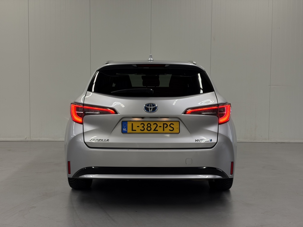 Toyota Corolla Touring Sports