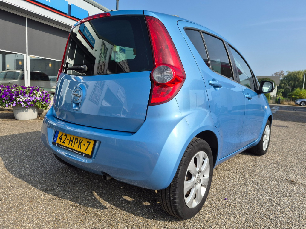 Opel Agila