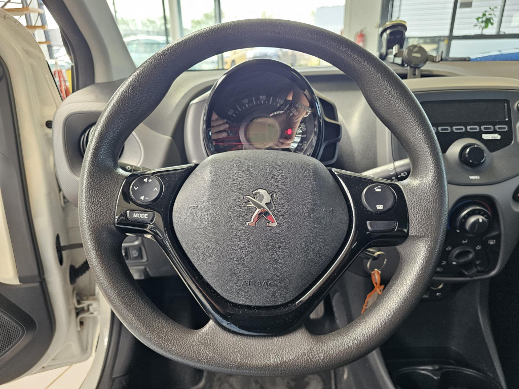 Peugeot 108