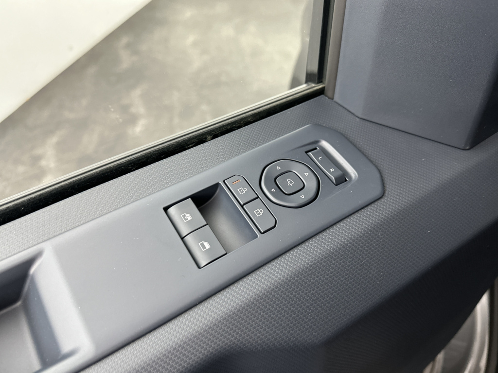 Kia Pv5