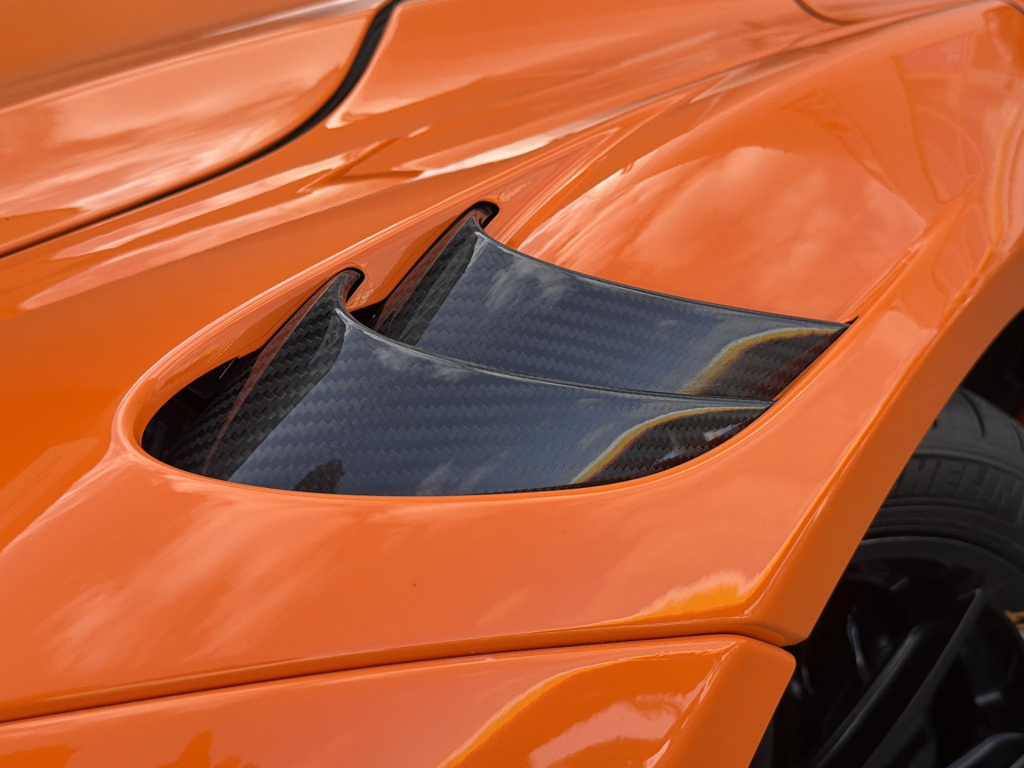 Mclaren 765lt