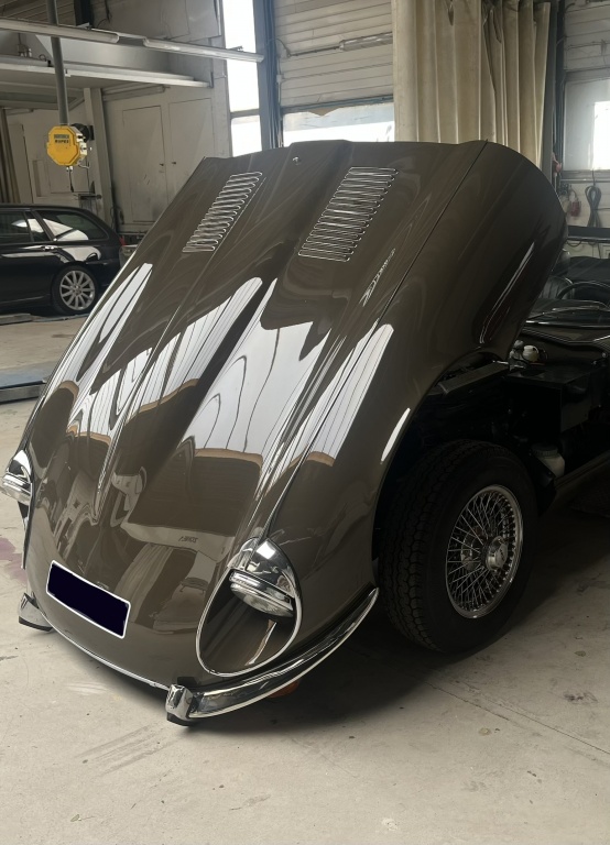 Jaguar E-type