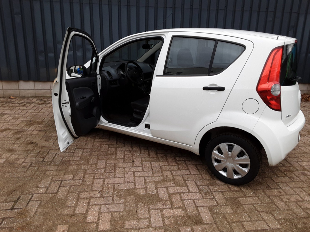 Opel Agila
