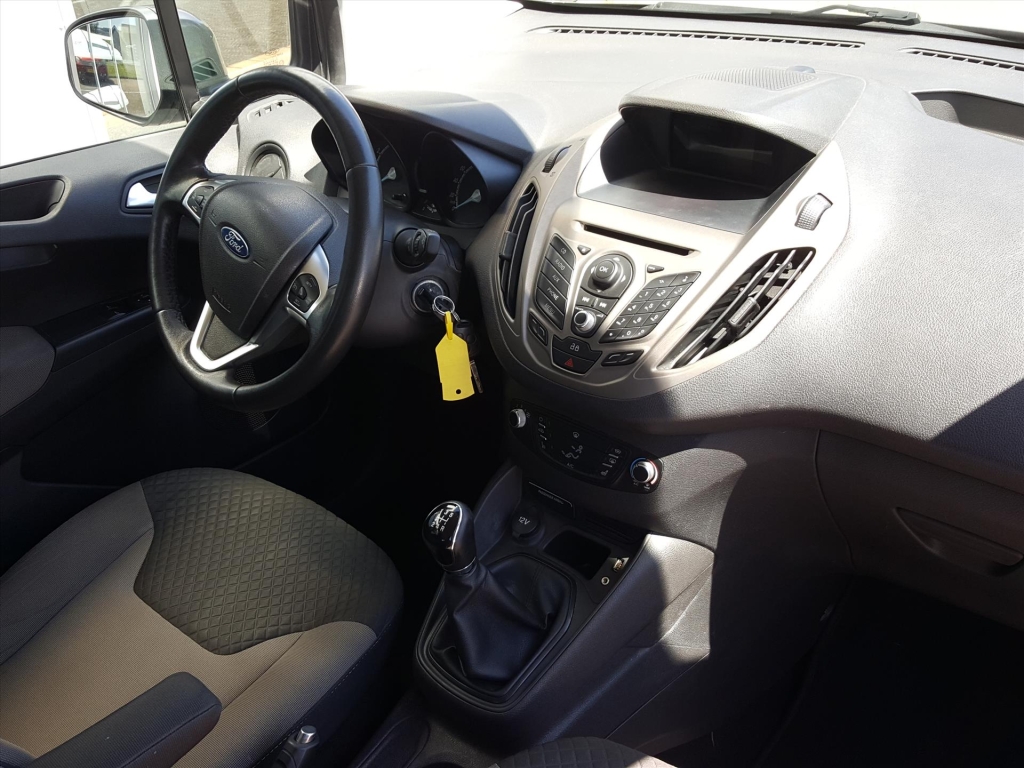 Ford Tourneo Courier