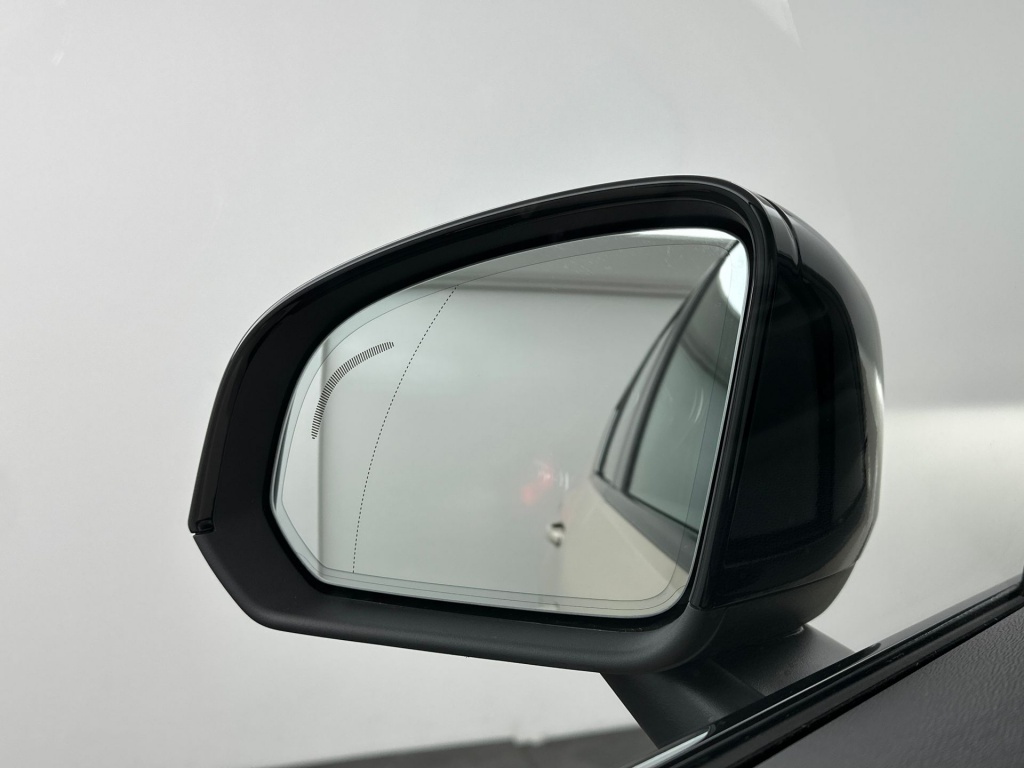 Volvo Ex40