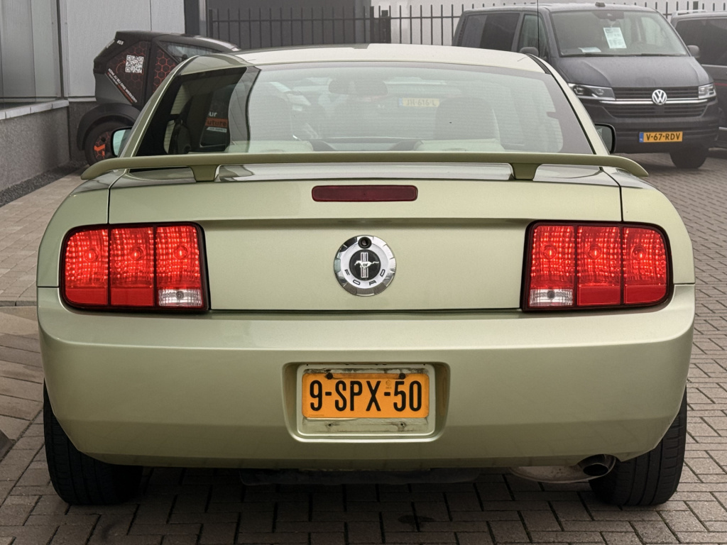 Ford Mustang