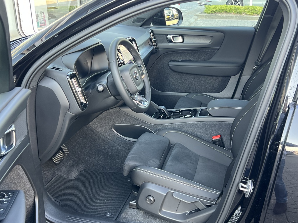 Volvo C40