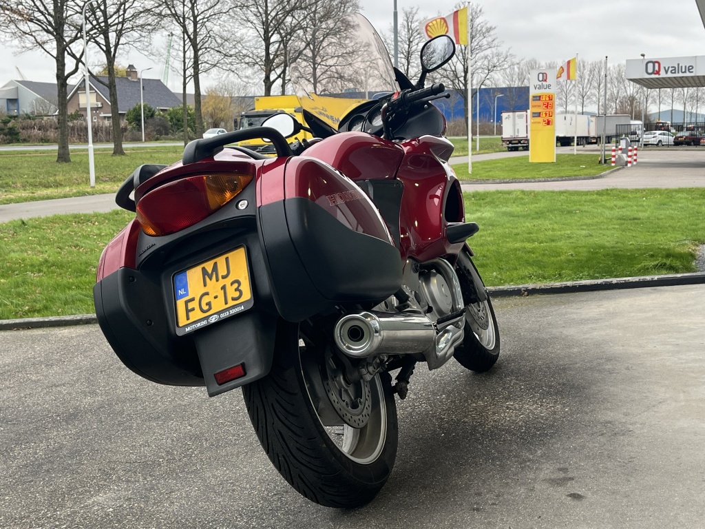 Honda Nt 650