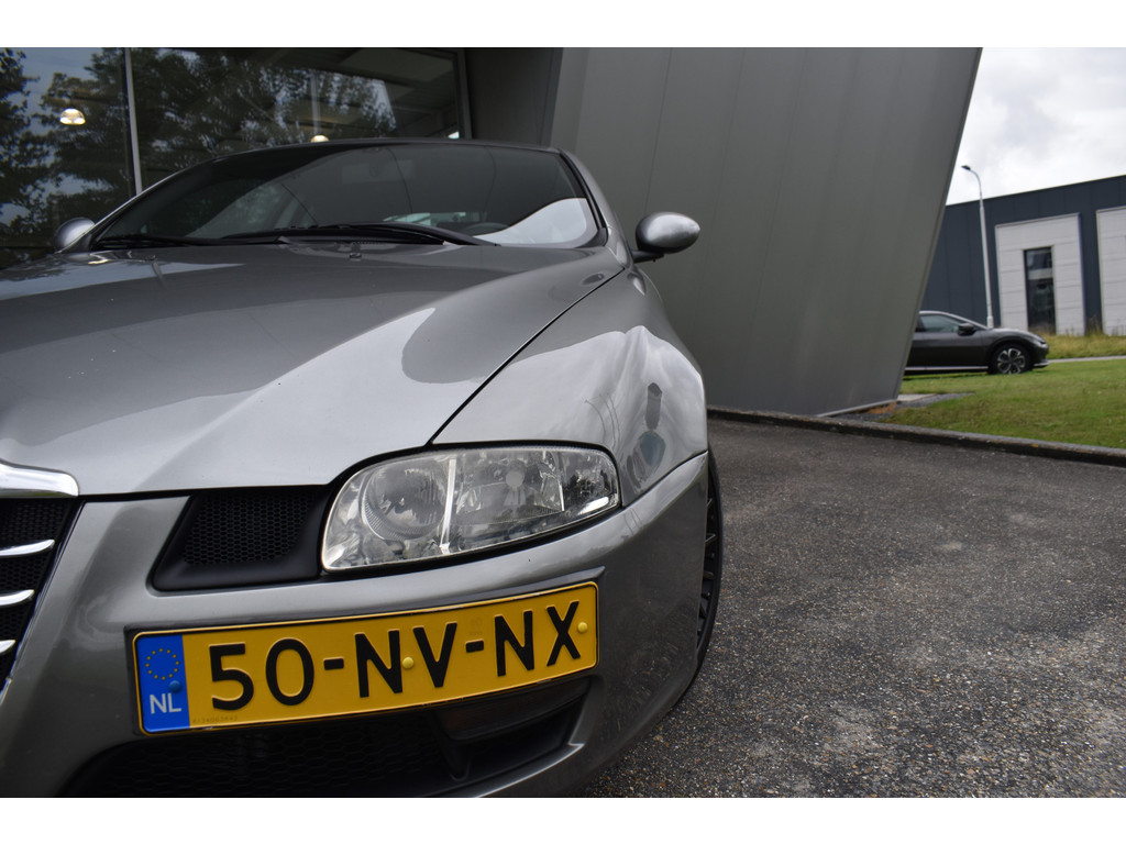 Alfa Romeo GT