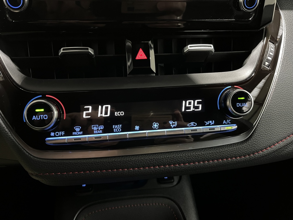 Toyota Corolla Touring Sports