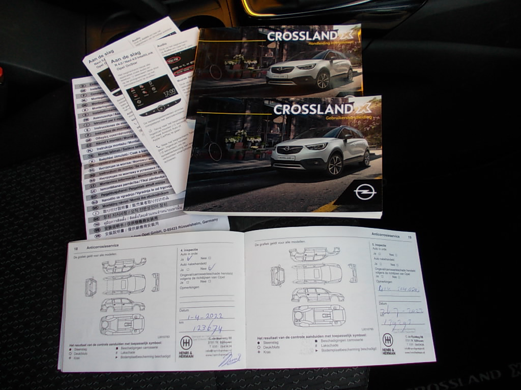 Opel Crossland X