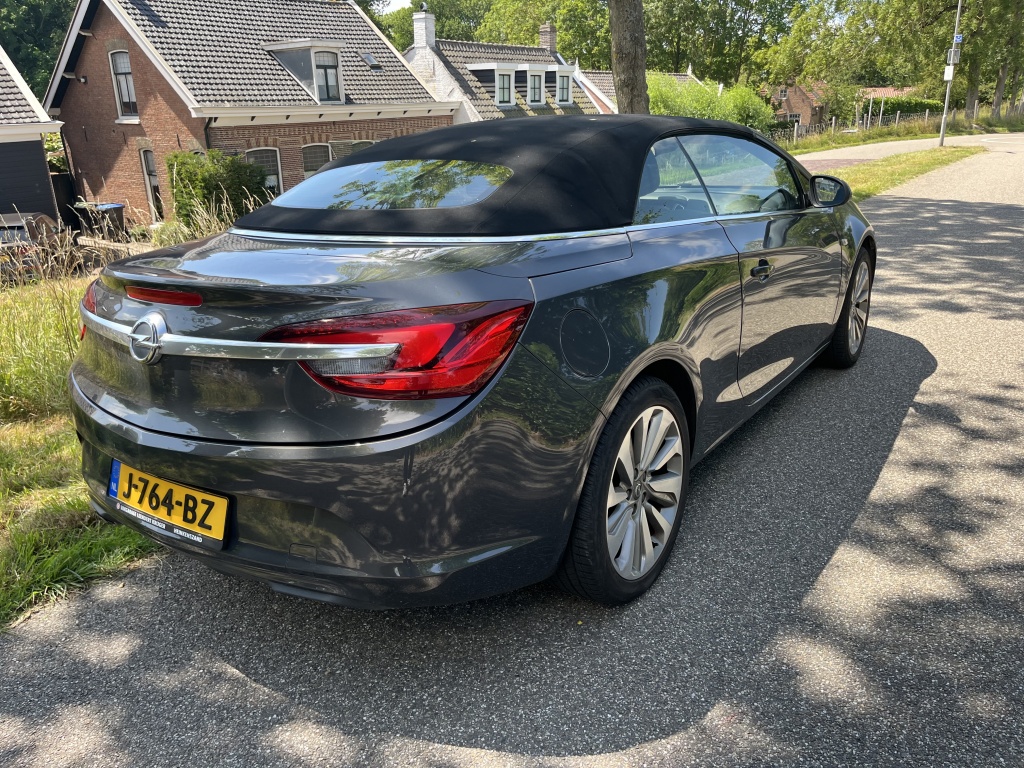 Opel Cascada