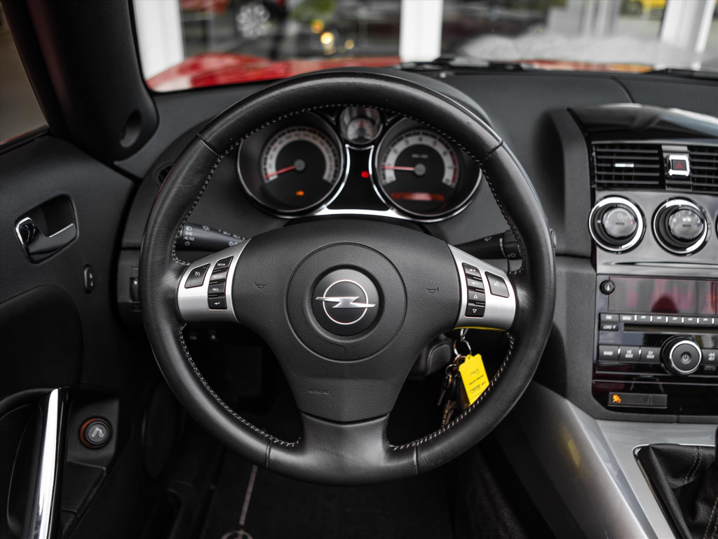 Opel GT