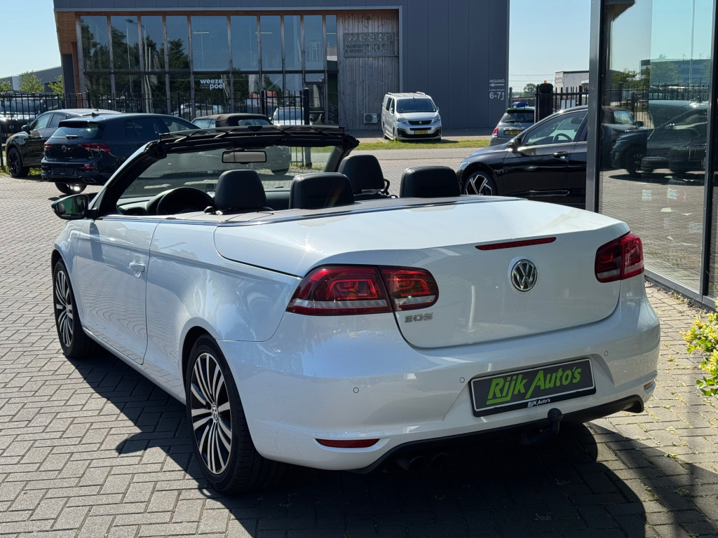 Volkswagen Eos