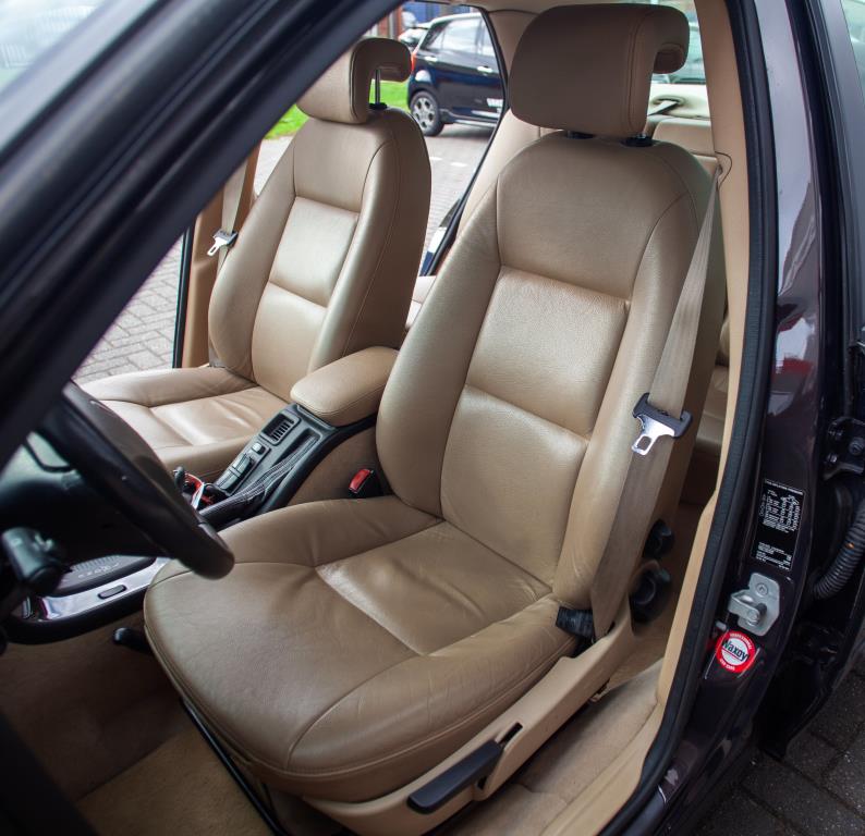 Saab 9-5