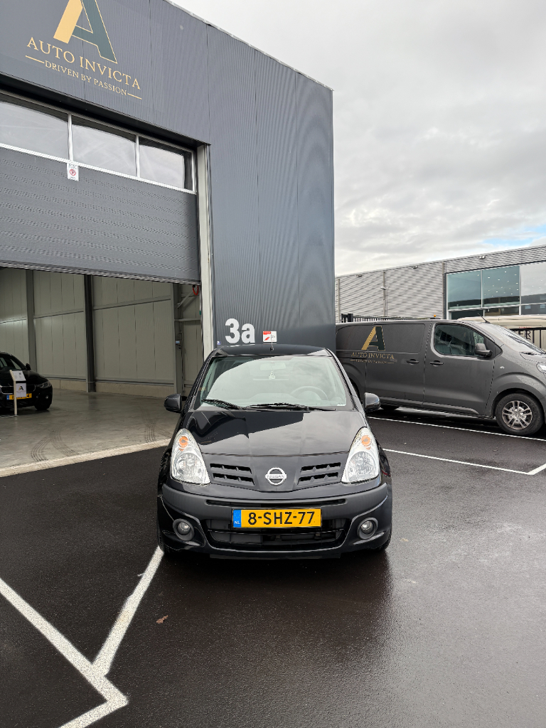 Nissan Pixo