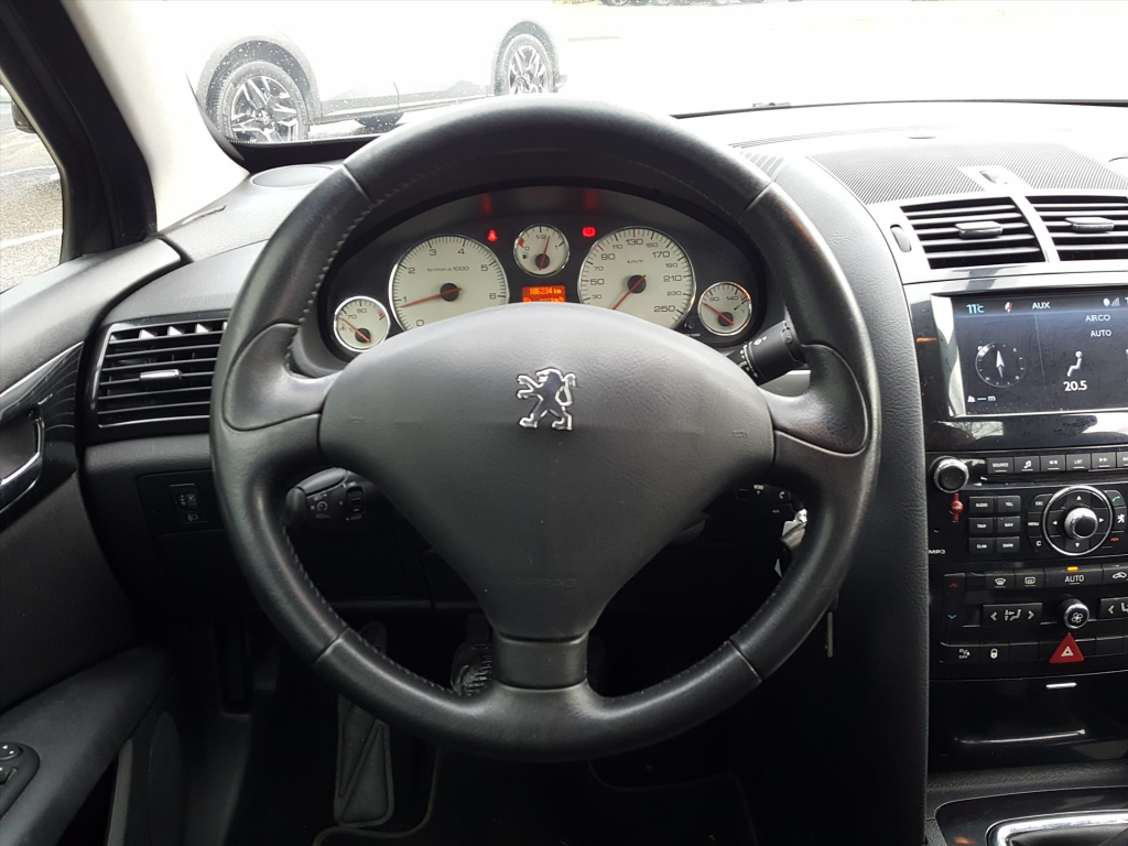 Peugeot 407