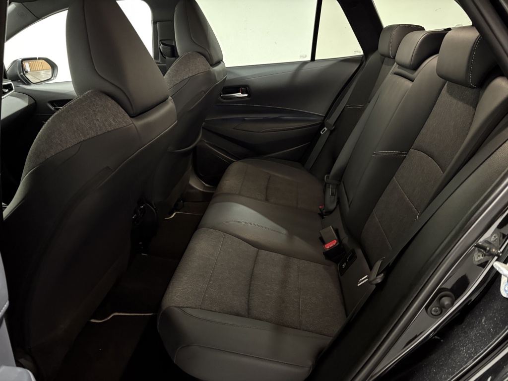 Toyota Corolla Touring Sports