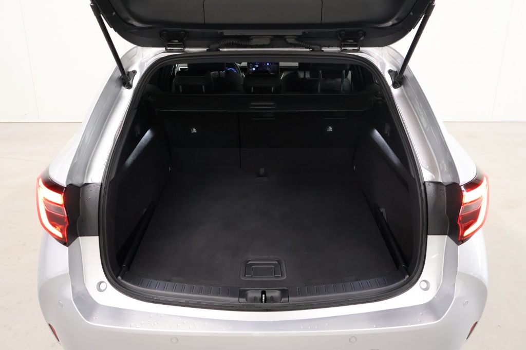 Toyota Corolla Touring Sports