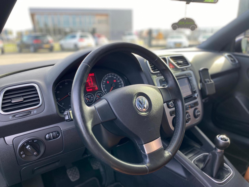 Volkswagen Eos