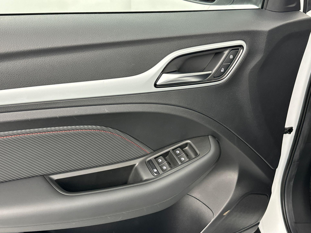 MG Zs Ev