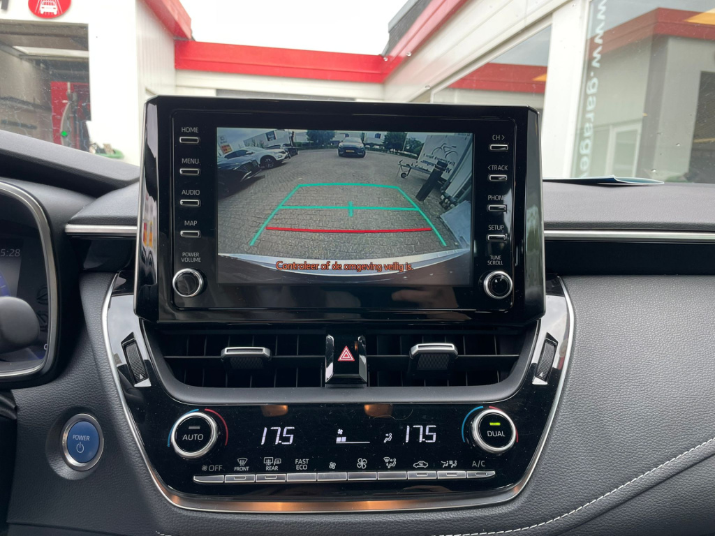 Toyota Corolla Touring Sports