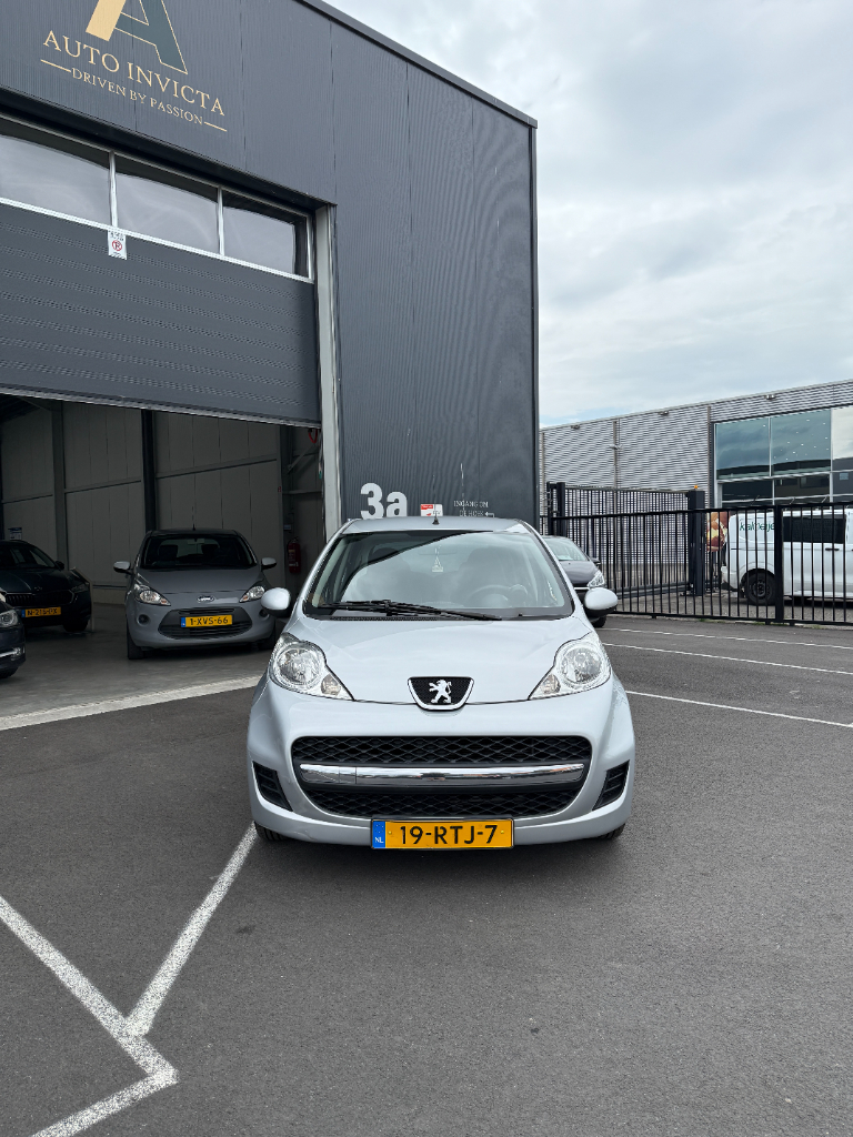 Peugeot 107