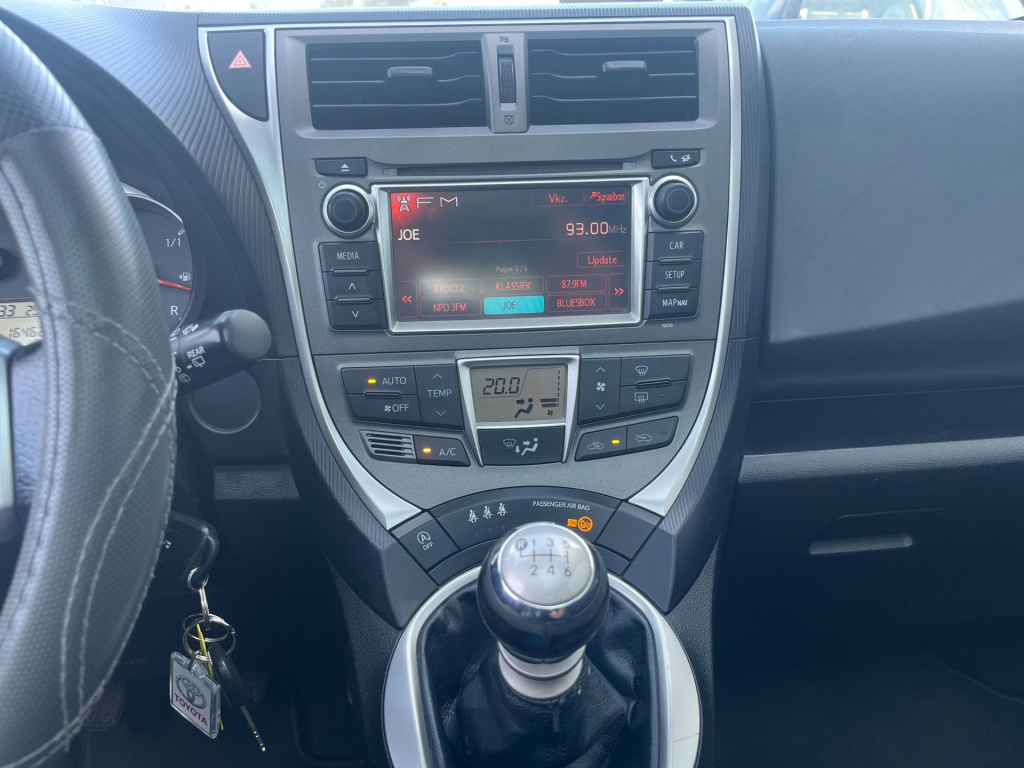 Toyota Verso-s