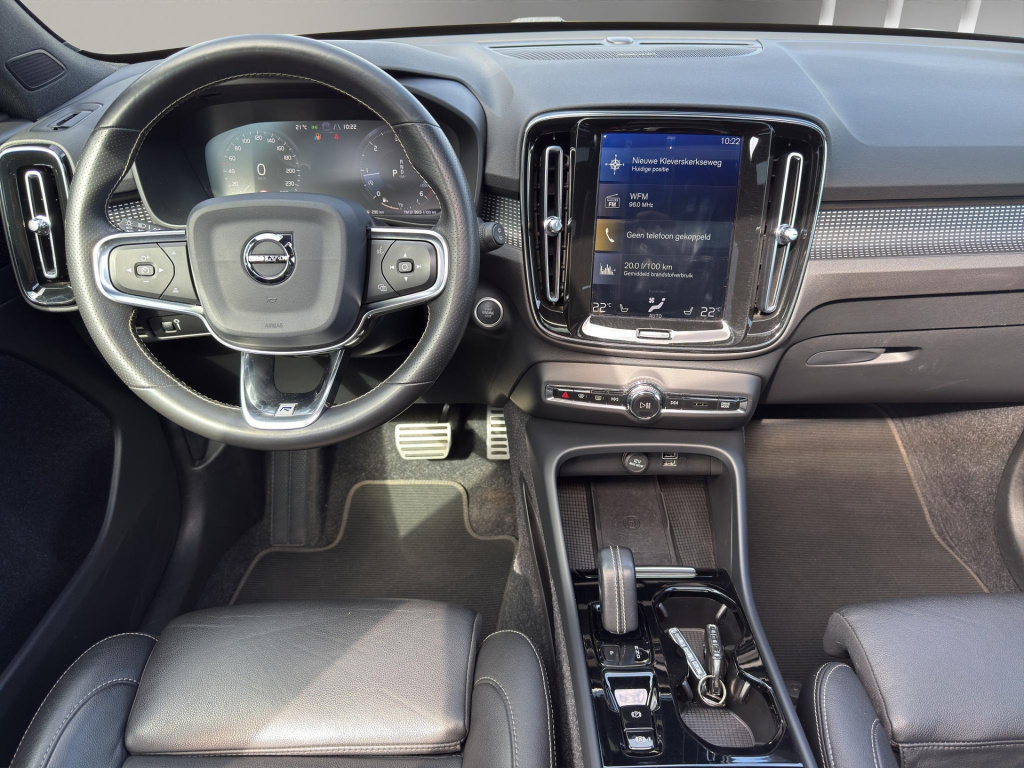 Volvo XC40