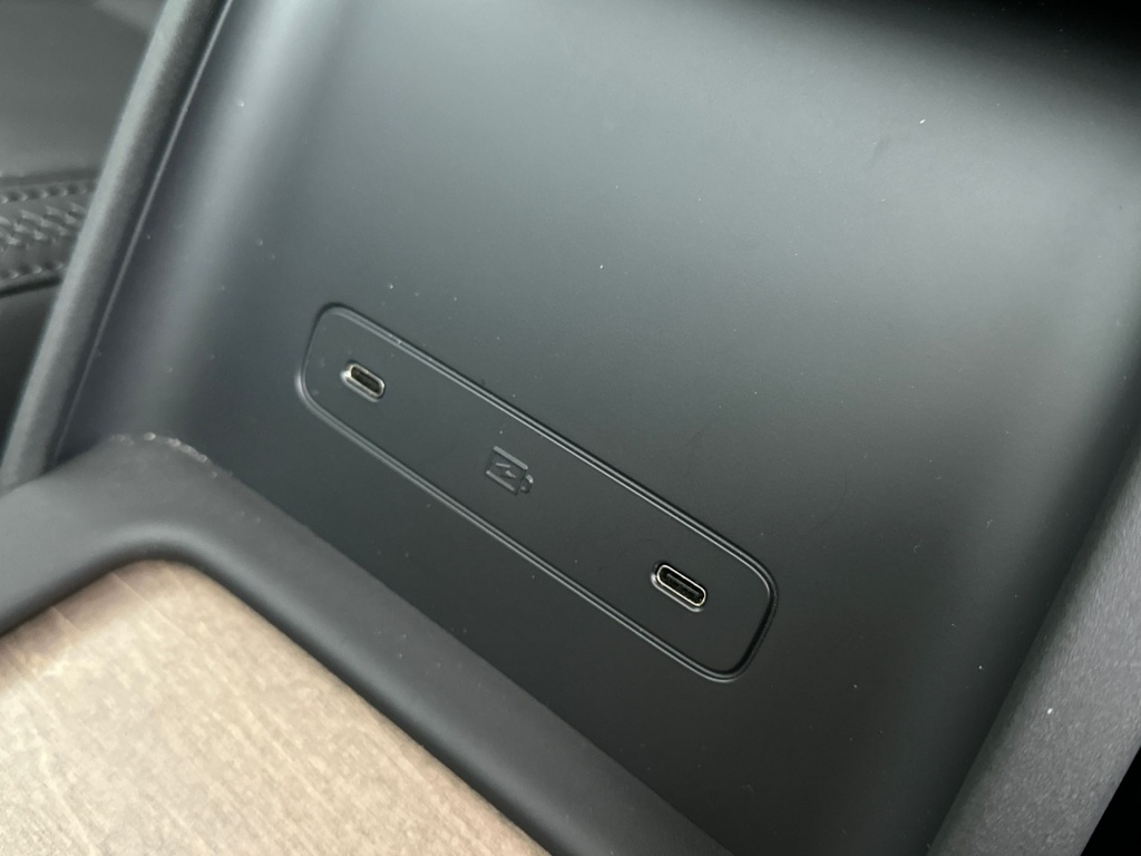 Volvo Es90
