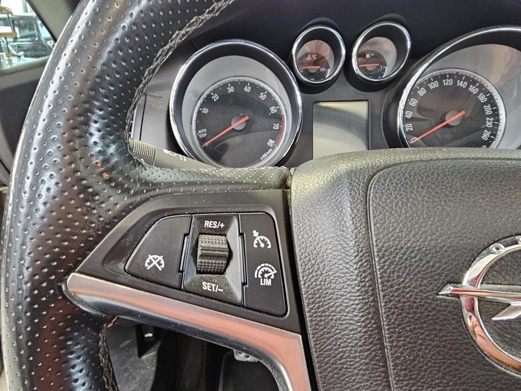 Opel Cascada